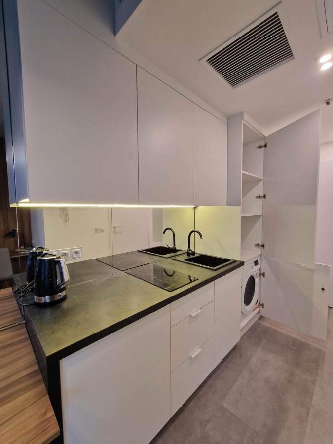 Legnicka Business Apartments วรอตซวาฟ ภายนอก รูปภาพ