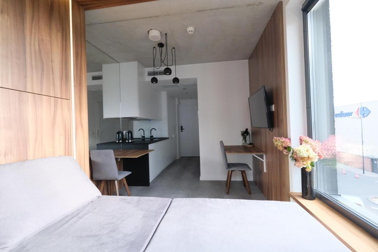 Legnicka Business Apartments วรอตซวาฟ ภายนอก รูปภาพ